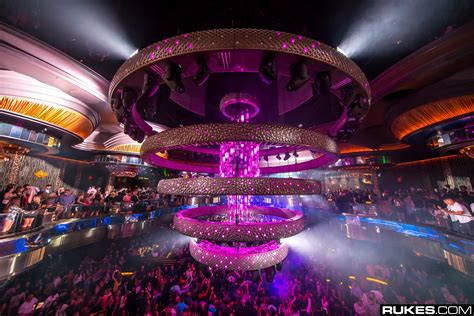 omnia club vegas reviews.